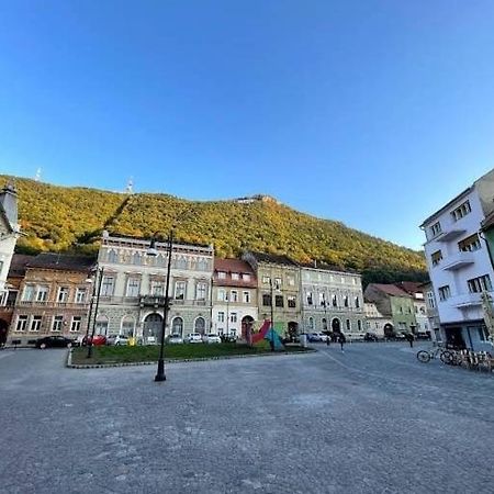 Piata Sfatului Pietonal Apartment Brasov Bagian luar foto