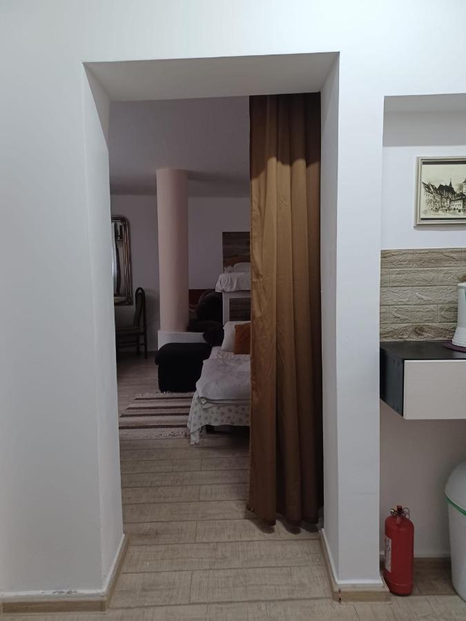 Piata Sfatului Pietonal Apartment Brasov Bagian luar foto
