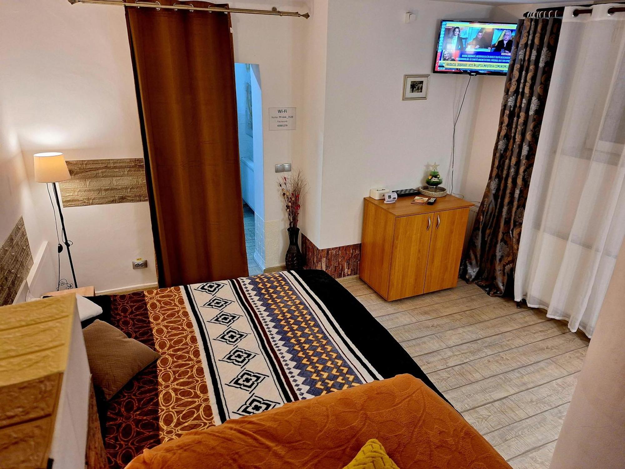 Piata Sfatului Pietonal Apartment Brasov Bagian luar foto