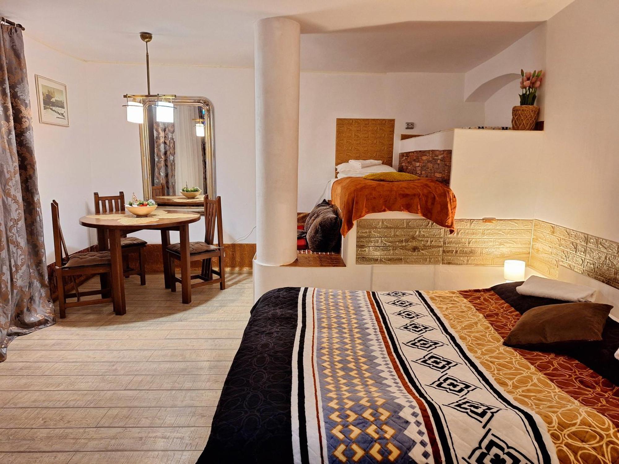 Piata Sfatului Pietonal Apartment Brasov Bagian luar foto