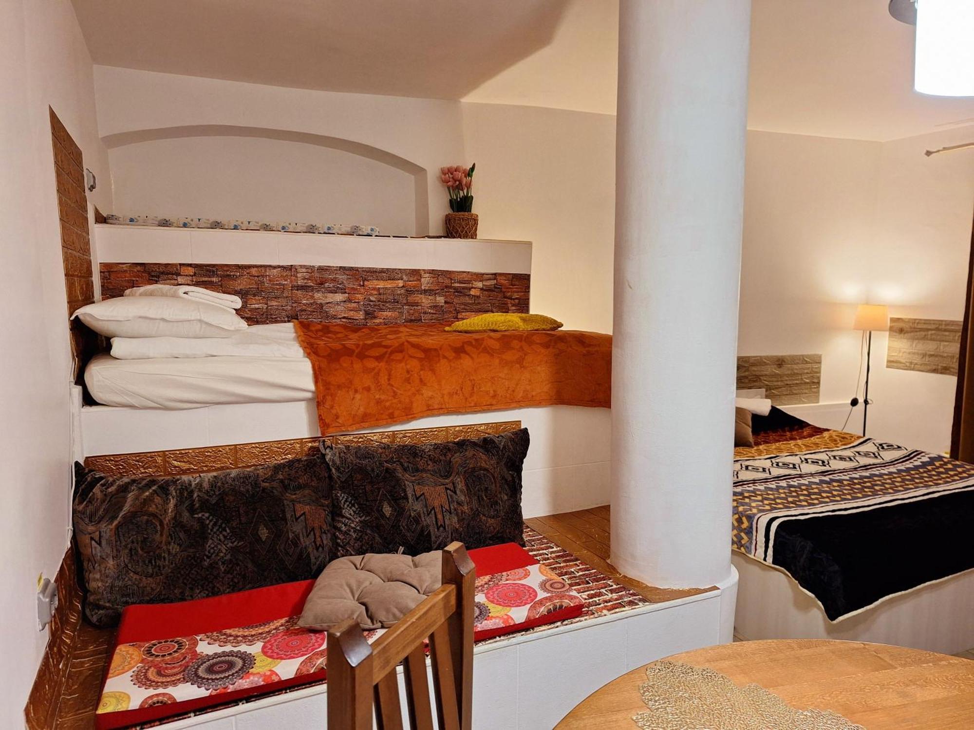 Piata Sfatului Pietonal Apartment Brasov Bagian luar foto