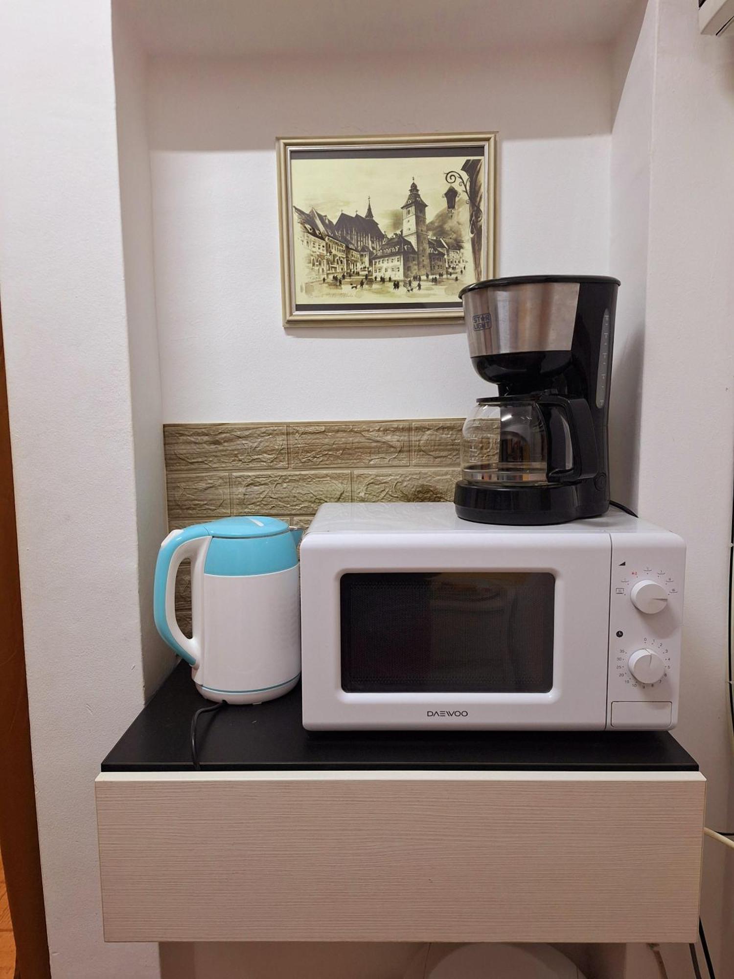 Piata Sfatului Pietonal Apartment Brasov Bagian luar foto