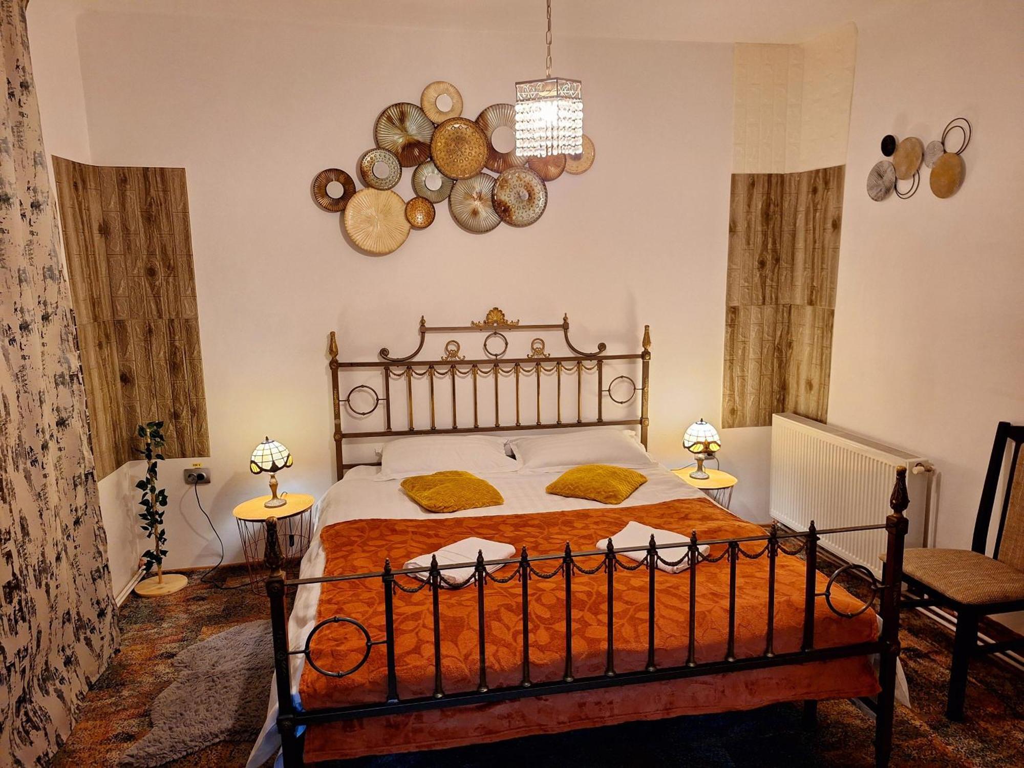 Piata Sfatului Pietonal Apartment Brasov Bagian luar foto